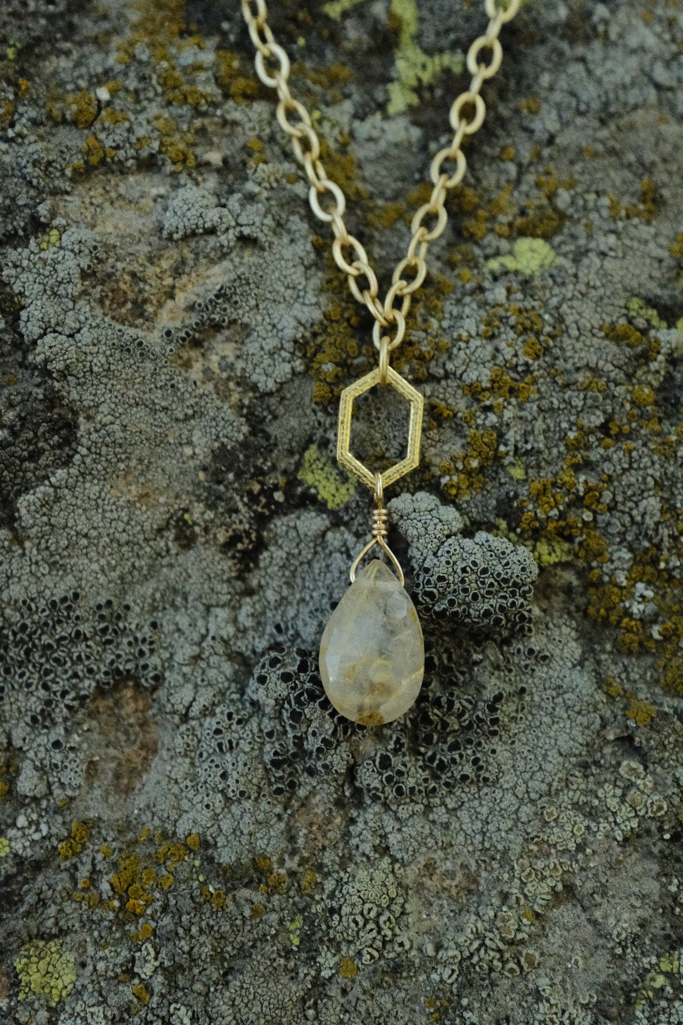 Geometric Gem Necklace - Rutilated Quartz