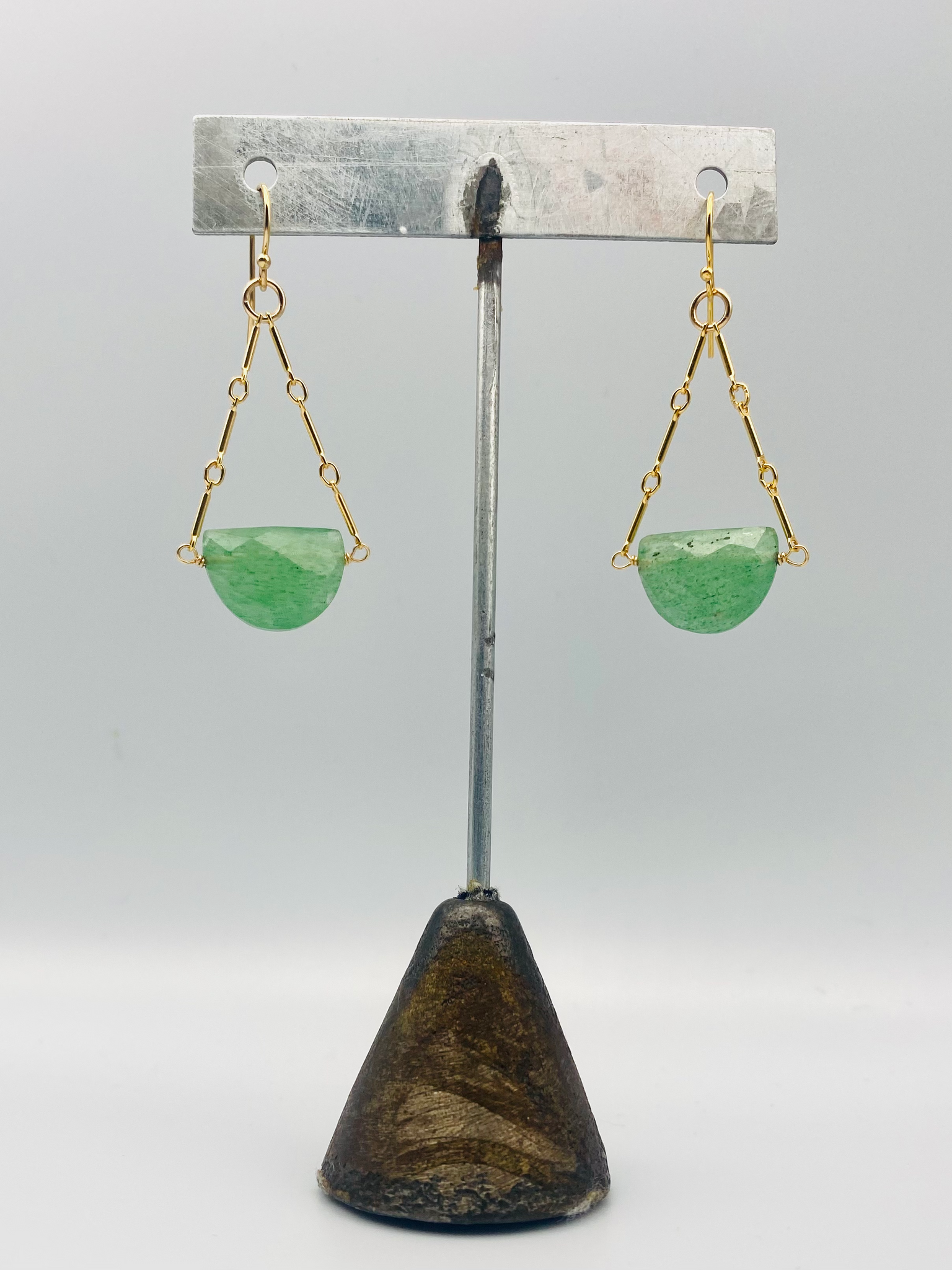 Bar Link Trapeze Earrings in Aventurine