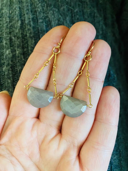 Bar Link Trapeze Earrings in Gray Moonstone