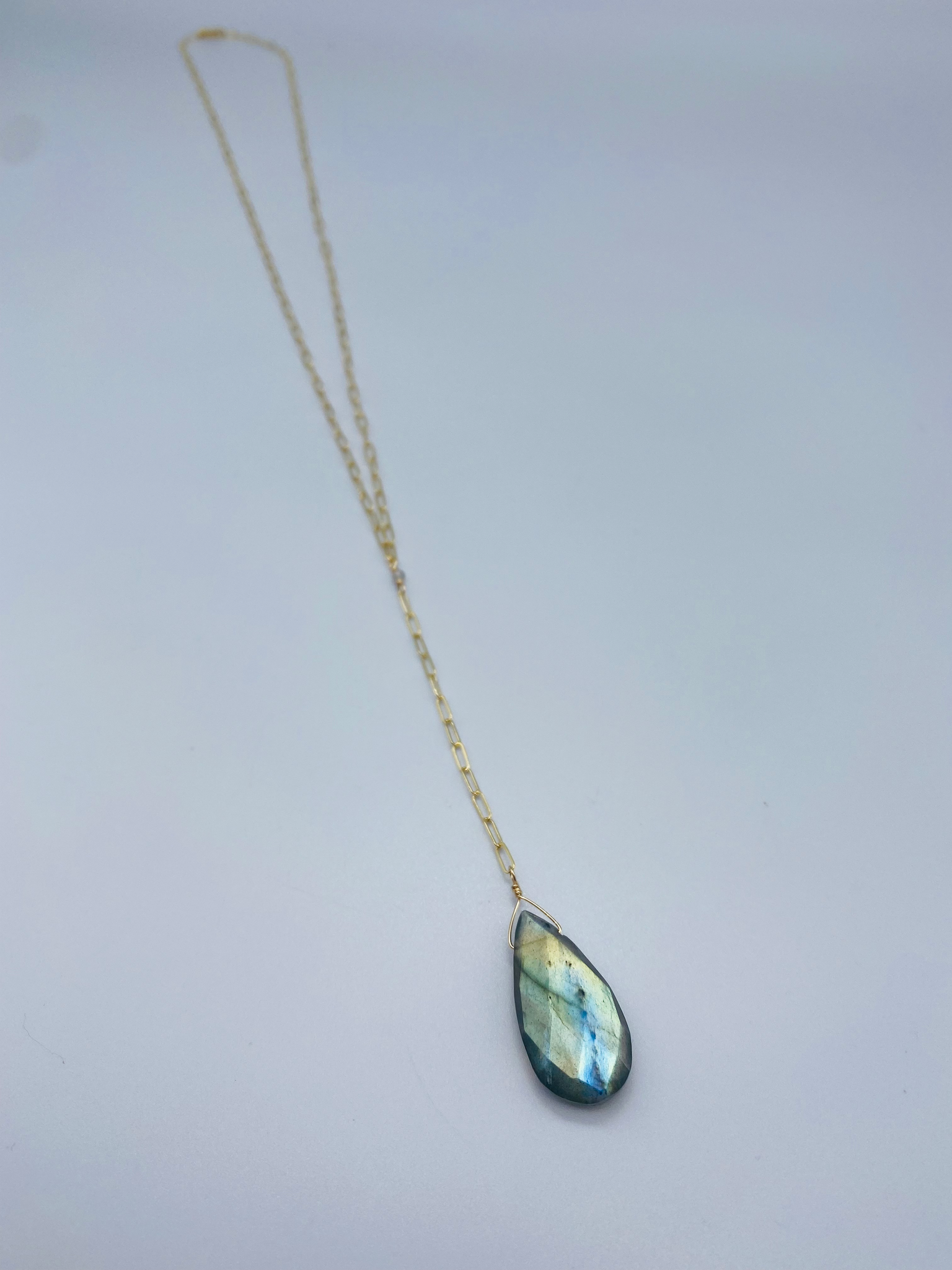 JawDropper Necklace in Labradorite